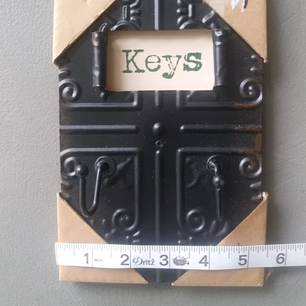 Black Keys Wall Hanging Decor